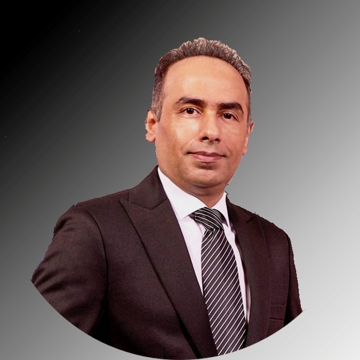 مدیر عامل شرکت رادوین
